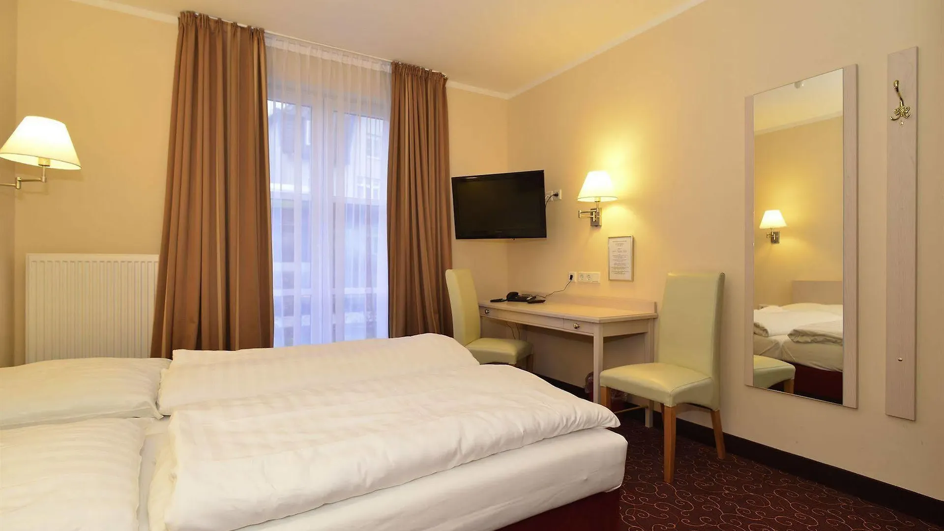 ***  Hotel Behrmann Hamburg Germany